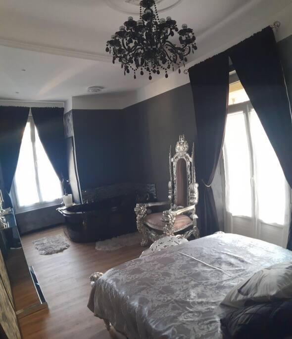 Nuit Romantique - Jacuzzi - Beziers - Romance Royale Exterior foto