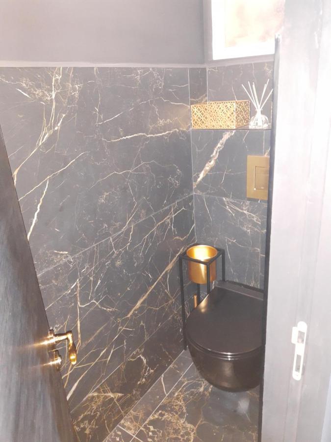 Nuit Romantique - Jacuzzi - Beziers - Romance Royale Exterior foto