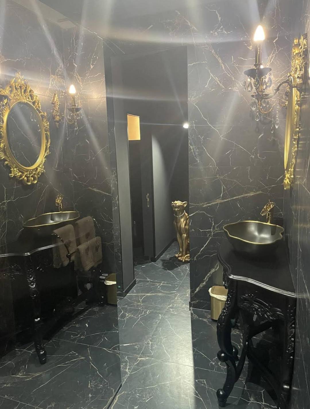 Nuit Romantique - Jacuzzi - Beziers - Romance Royale Exterior foto
